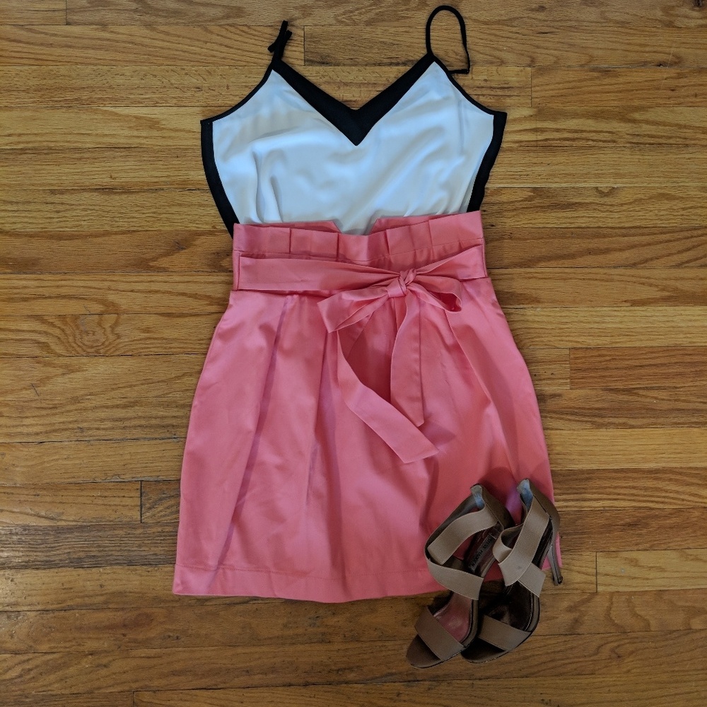 Pink bow clean cut skirt